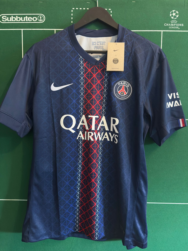 Paris 25/26 Home Kit