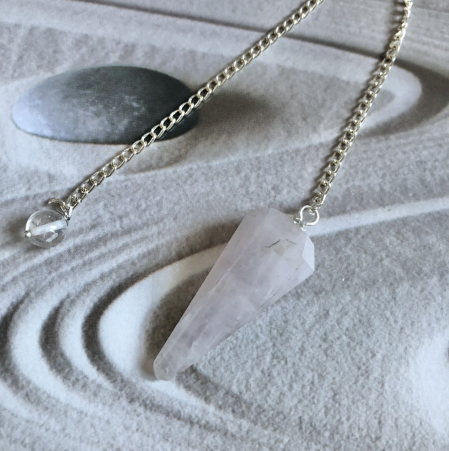 Pendule Quartz rose moyen 