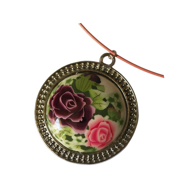 Collier ras de cou bohème rond deux roses