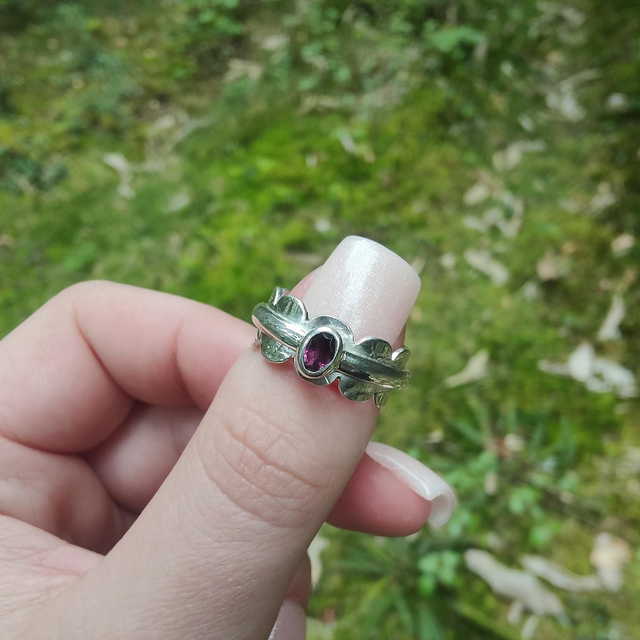 Bague en Argent inspiration Jarretière dentelle Grenat rose