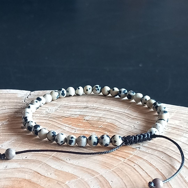 Bracelet ajustable en Jaspe dalmatien