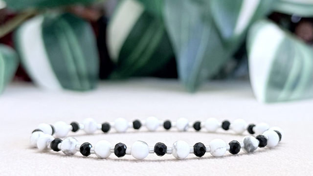 Bracelet | Howlite - Royal 1