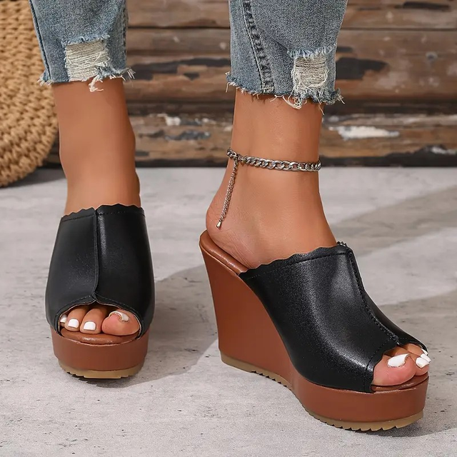 Women's Minimalist Platform Heel Sandals