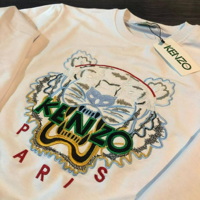 Kenzo jaka ar kapuci un izšūtu logo