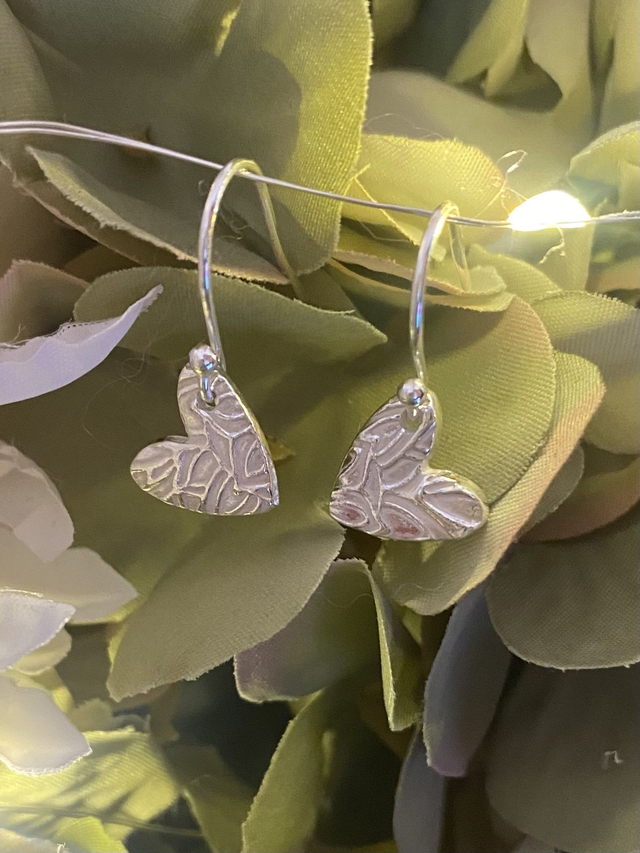 Fine Silver Textured Mini Heart Earrings 