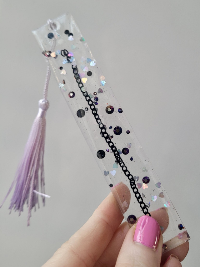 Black Chain Bookmark - Seconds