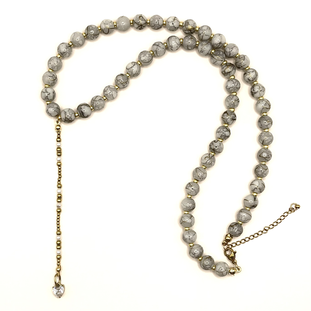 C53 - Collier perles verre bleue pendentif cœurs