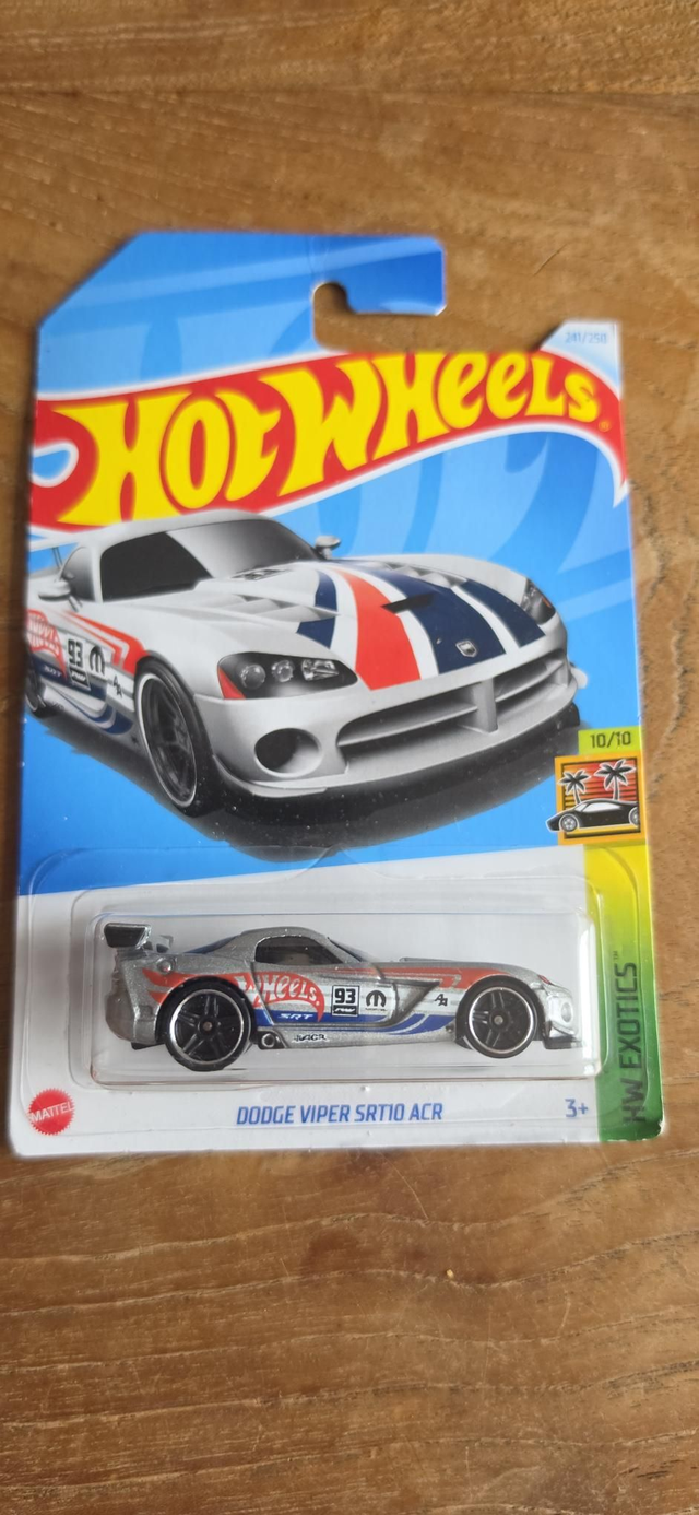 Dodge viper srt10 acr