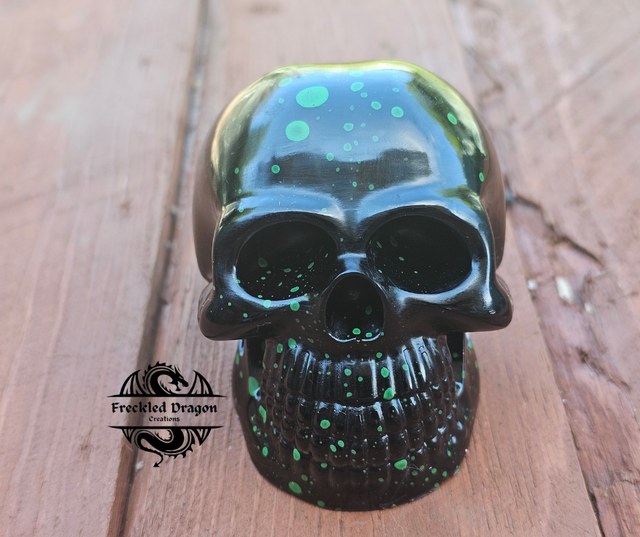 Skull - Green Splatter