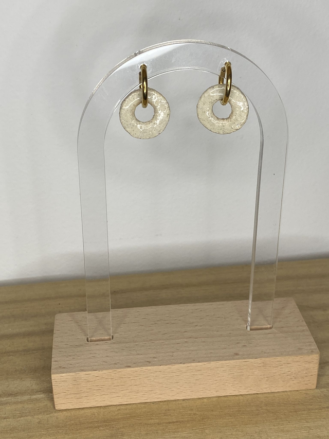 Boucles d&#039;oreilles Roméo coloris sable