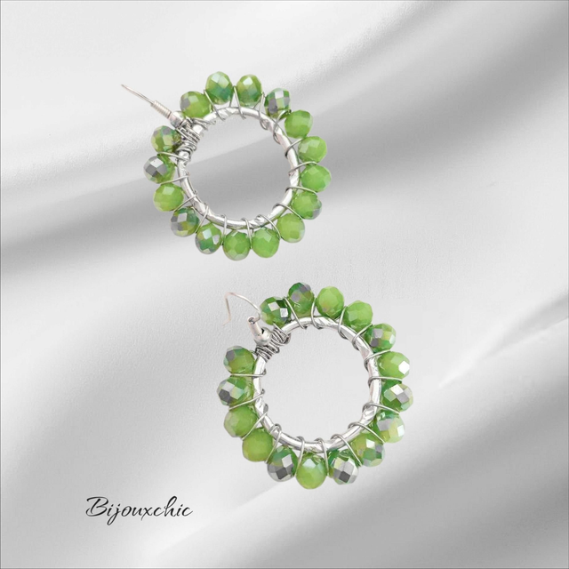Boucles d&#039;oreilles ronde cristal vert