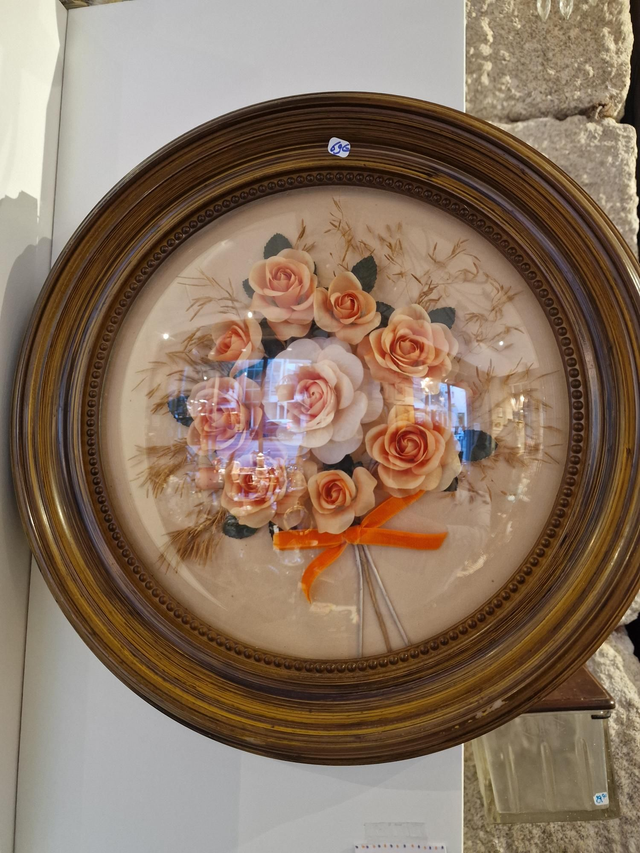 Cadre bulle composition fleurale