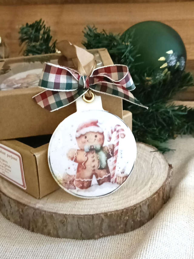 Suspension parfumée ronde  &quot;pain d&#039;épices&quot; 