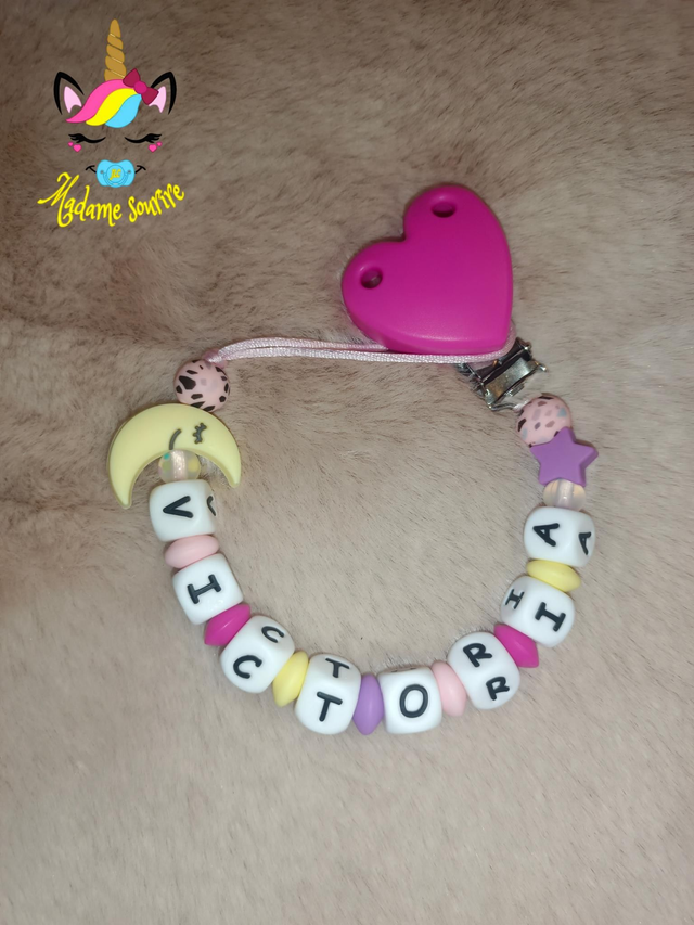 Attache tétine Lune