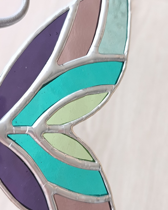 🗝️ Clé volante féerique "Arabella" en vitrail