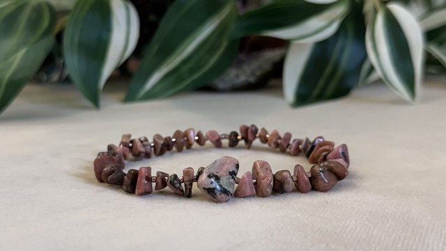 Bracelet | Rhodonite - Reliefs 2