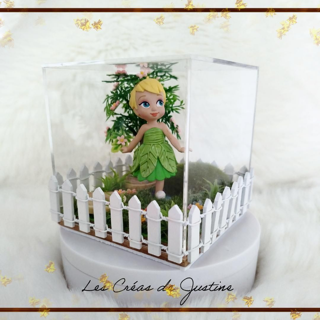 Cloche diorama La Fée clochette 