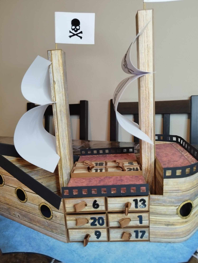 Calendrier de l'avent "Bateau"