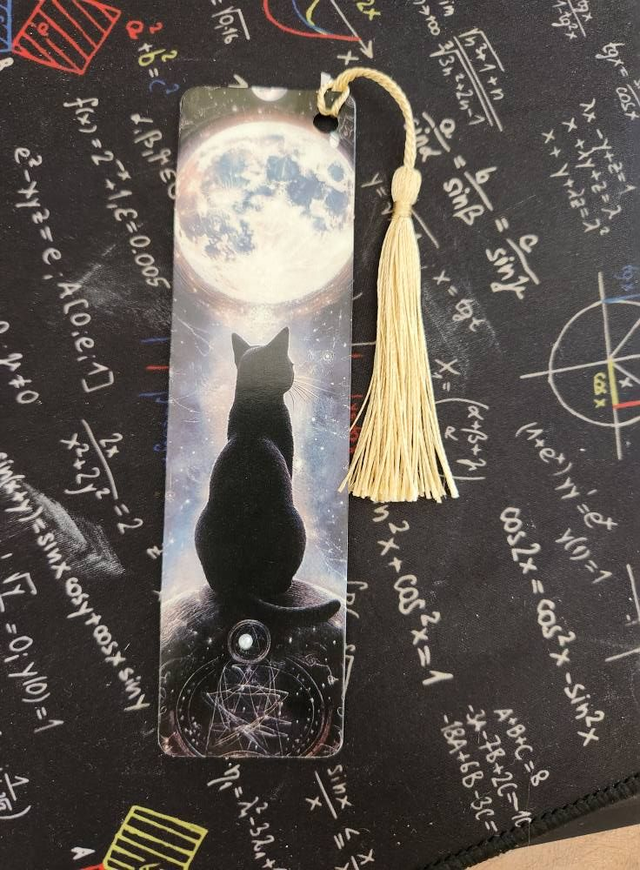 Marque page  "chat pleine lune 