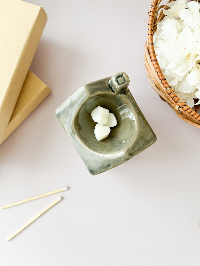 Brûle - parfum - Maison anthracite