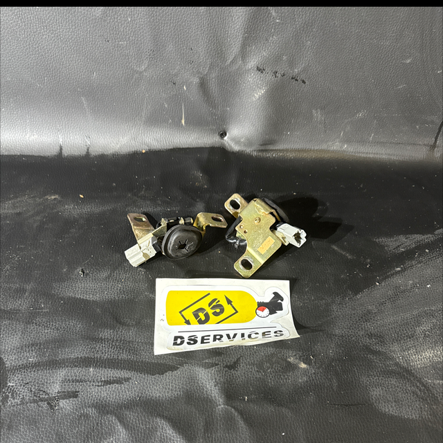 Maintient toit ouvrant