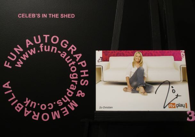 Zo Christien Authentic Autographed Itv Play 6x4 Cast Card (3)