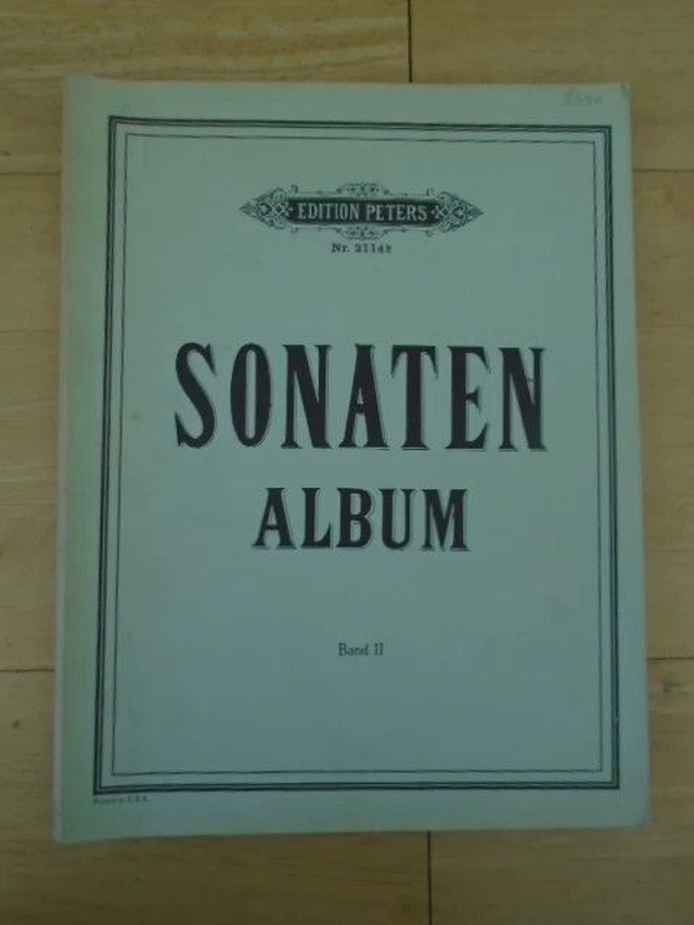 Sonaten Album Band II nr 2114 Edition Peters Sheet Music