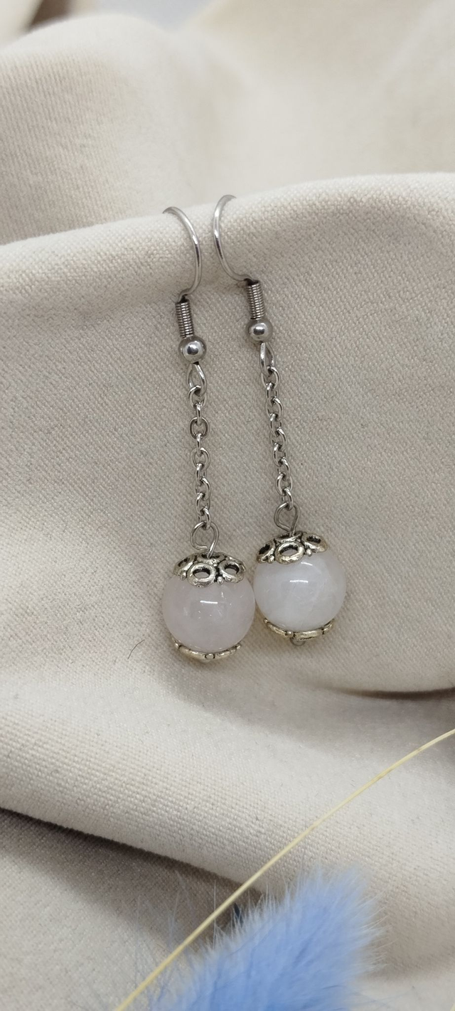 Boucles d&#039;oreilles en pierres naturelles   (quartz rose)  