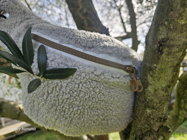 Banane classique sherpa crème taille S