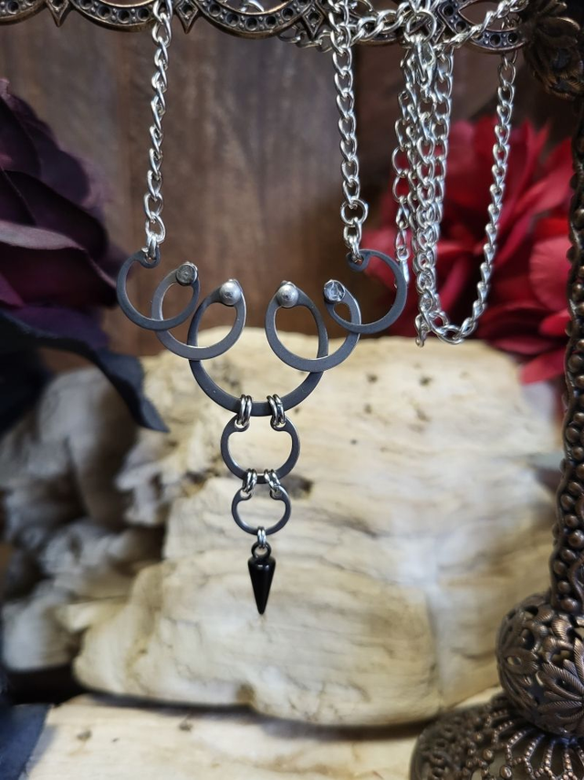 Collier Néo Circlips "Rosace d'Acier"