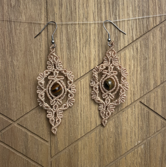 Boucle d'oreille macramé - Œil de tigre