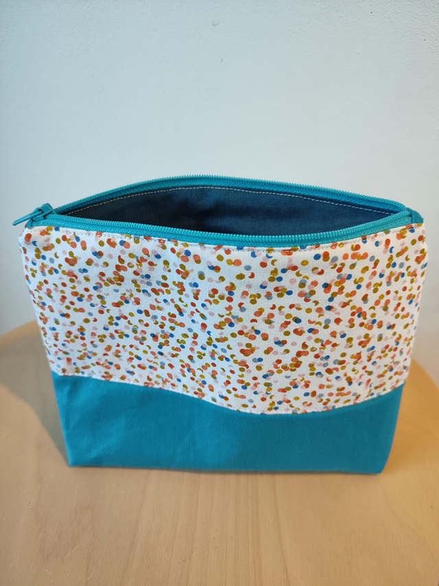 Trousse Acacia (bleue mouchetée)