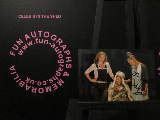 Nicole Faraday Authentic Autographed 6x4 Photograph (R)