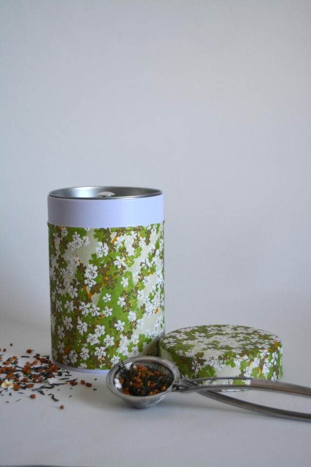 Boîte à Thé motifs fleurs de cerisier japonais vert