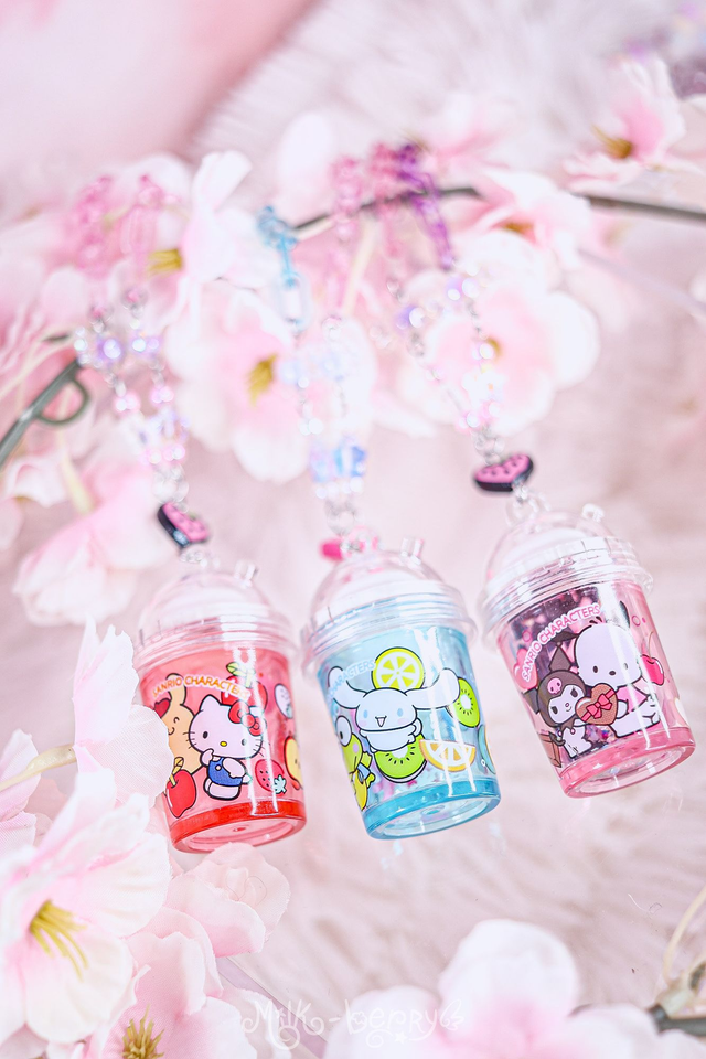Collier Shaker Bubble Tea Sanrio