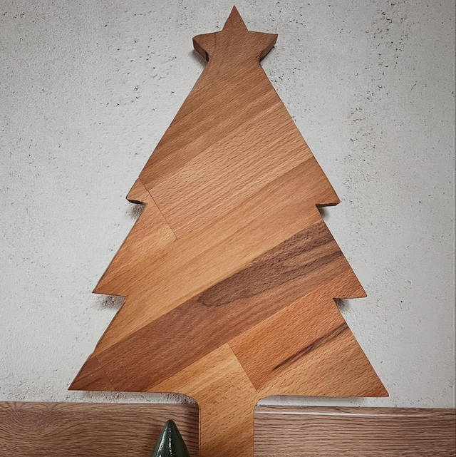 Planche sapin, cerf, étoiles, mannele