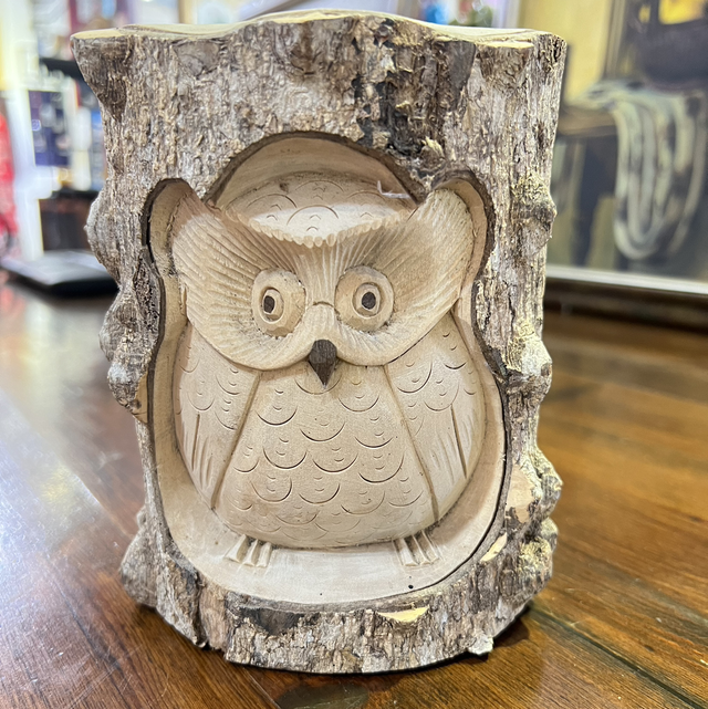 Sculpture Indonésienne ( Bali ) de Hiboux. 