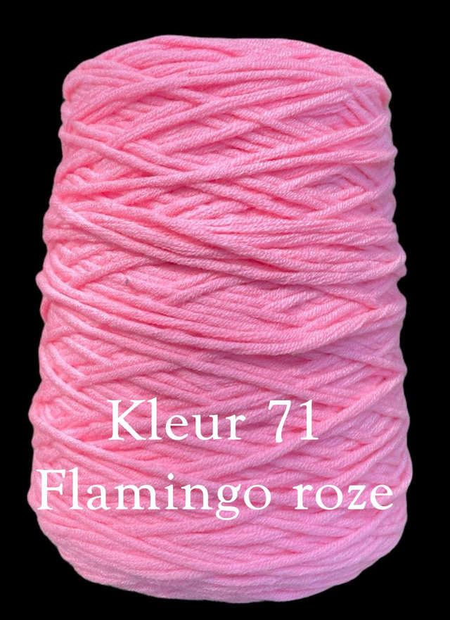 Tufting Yarns 400 gram 8 draads dik