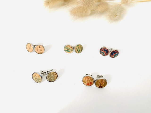 Boucles d’oreilles puces en liège