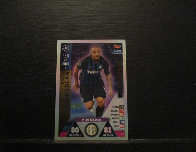 Radja Nainggolan - UEFA Champions League Match Attax 2018/19 Original Trading Card #425