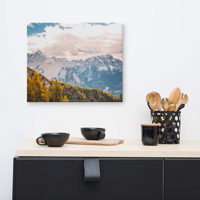  Canvas mountain Lussari 02 