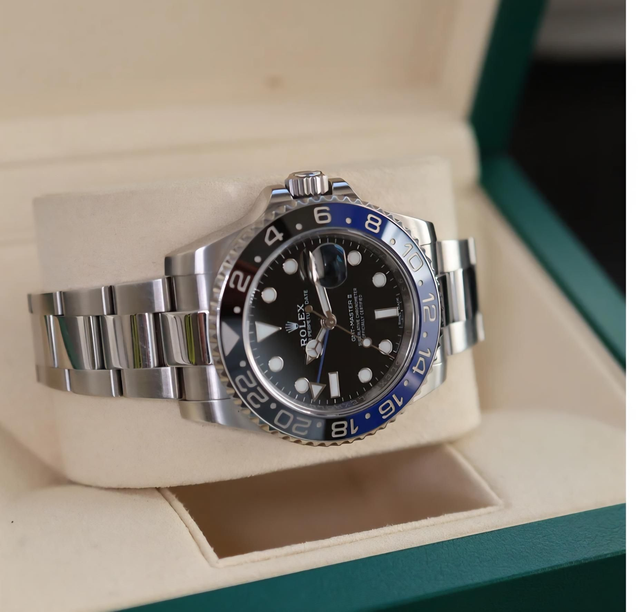 Rolex GMT-Master II Batman Oyster 116710BLNR