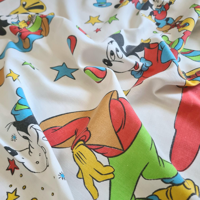 Tissu vintage Mickey cirque