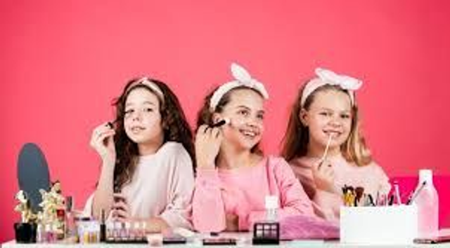 Makeup add to a children's party