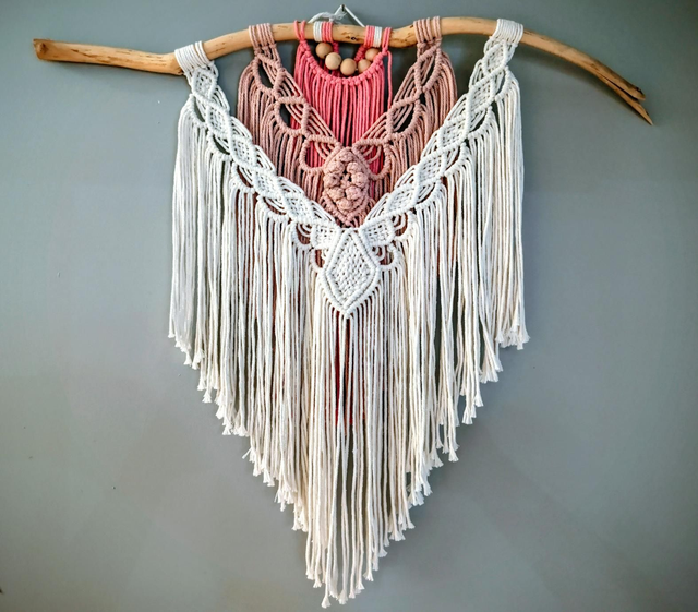 Wall hanging - Pink