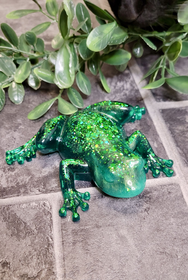 Frog Ornament – Green Glitter