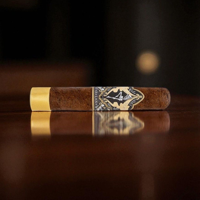 Skelton xRELAXx Robusto