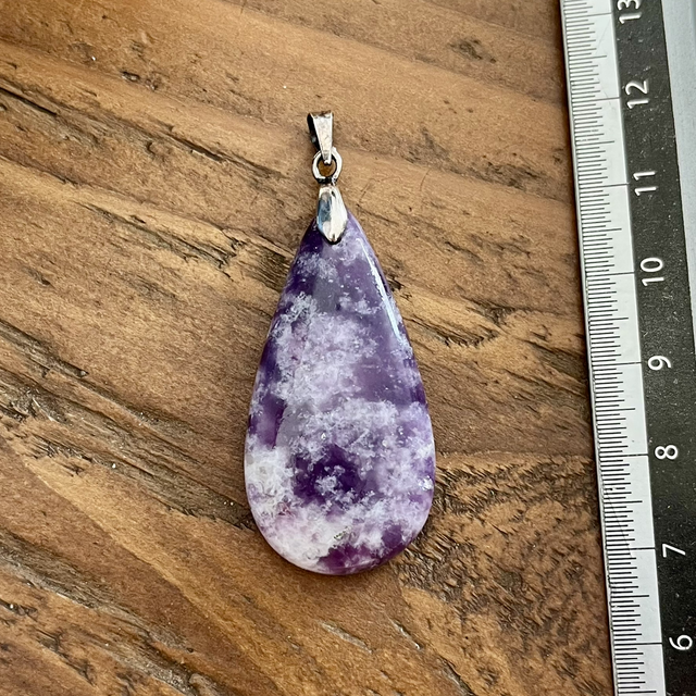 Pendentif en Lépidolite et bélière argent 