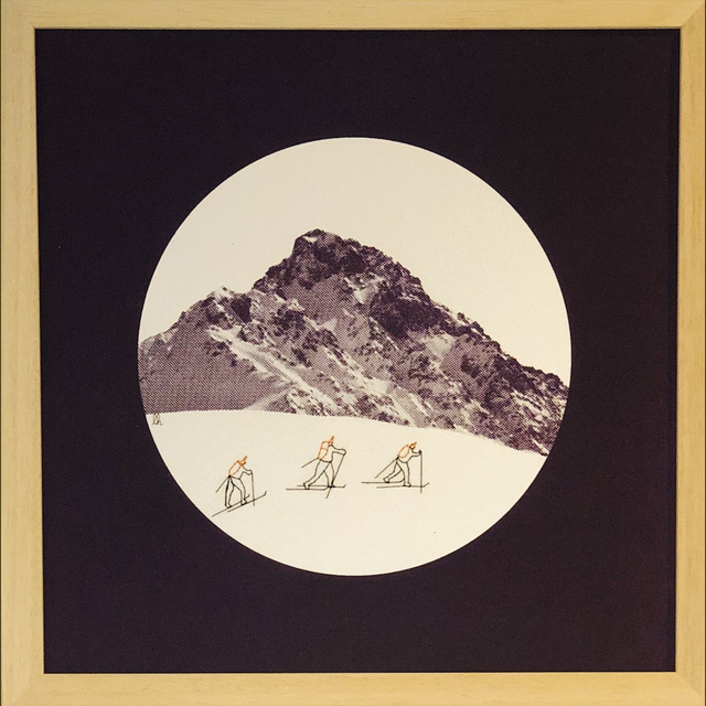 sérigraphie brodée, 3 randonneurs1, encadrée, 30X30cm