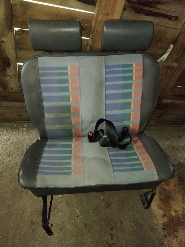 Banquette Passager ( pas d'envoi )